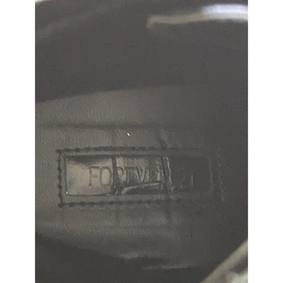 Forever 21 Black Croc Embossed Platform Combat Boots Buckle Moto Goth Sz 5.5 - Picture 7 of 14